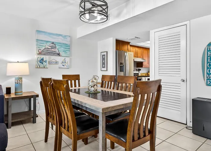 5 Star 30 Steps From L 3m Walk To Rest & Shops Apartment Clearwater Beach