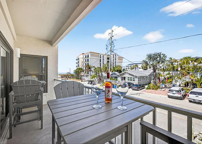 Apartment 5 Star 30 Steps From L 3m Walk To Rest & Shops Clearwater Beach
