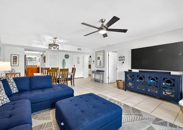 5 Star 30 Steps From L 3m Walk To Rest & Shops * Clearwater Beach